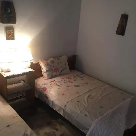 Iideal For Escapes/holidays For Winter And Summer Spilia (Central Greece)